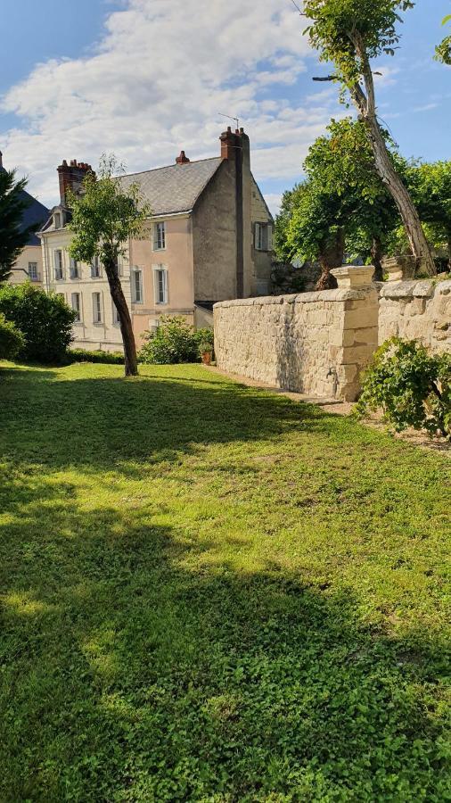 Les Destinees Hotel Chinon Exterior foto
