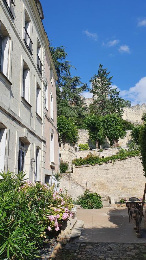 Les Destinees Hotel Chinon Exterior foto